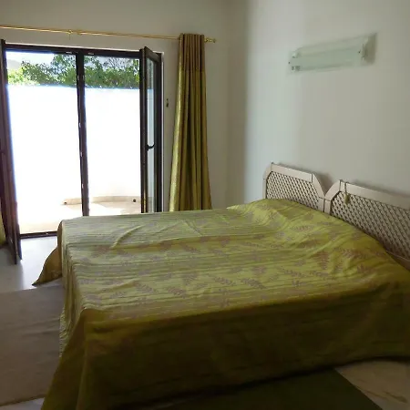 Paradies - Sao Rafael By Portugalferias * אלבופיירה